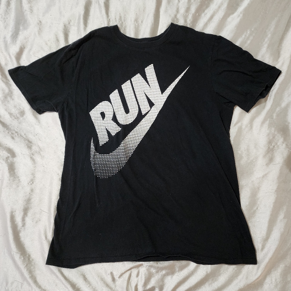 Men's Nike Run Athletic Cut Black W/ White Swoosh Short Sleeve Tee